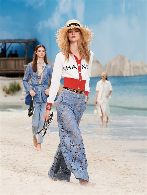 collezione chanel scarpe primavera estate 2019|Chanel scuba shorts.